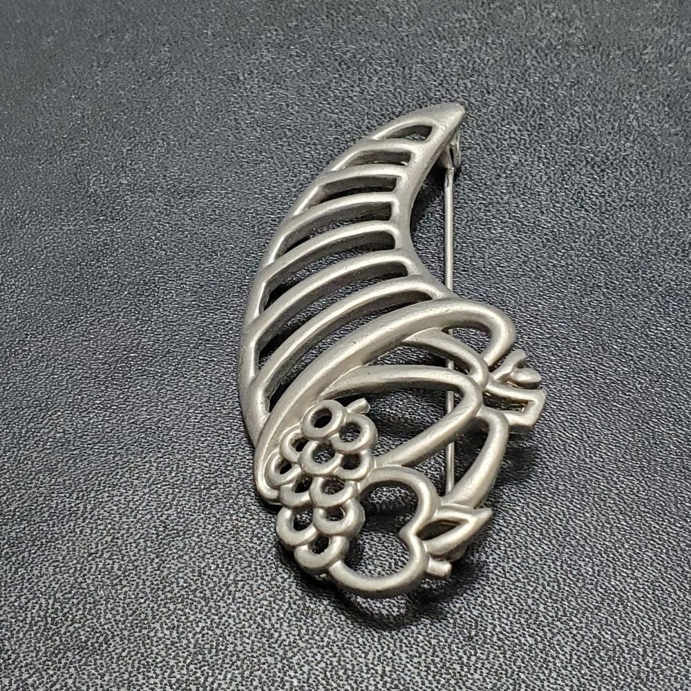 Silver Tone Fall Cornucopia Brooch - image 5